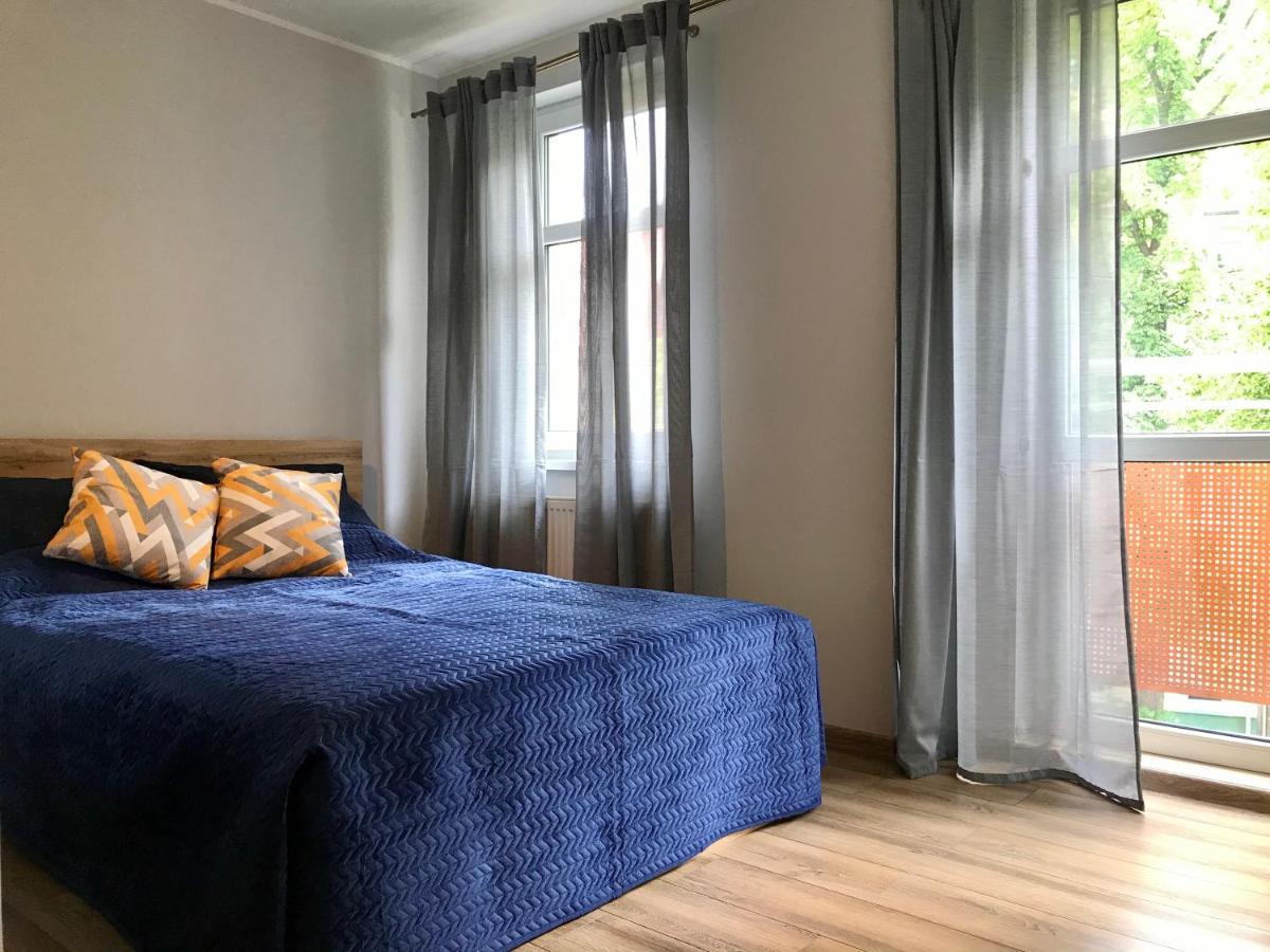 Apartament Matia Studio Lägenhet Jelenia Góra Exteriör bild